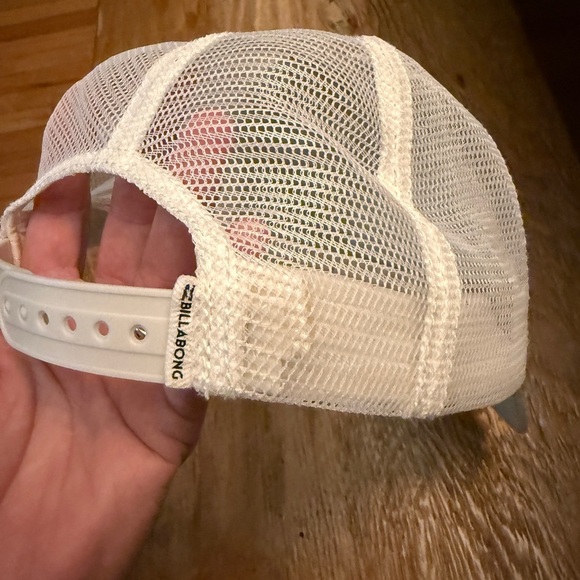 Billabong Palm Tree LA Summer Hat - Picture 4 of 6